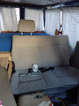 Volkswagen Transporter KOMBI 1,9 TD