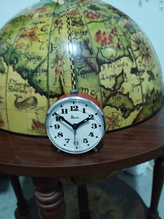 Reloj despertador antiguo 