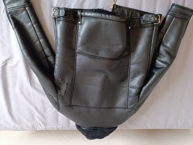 Se regala Chaqueta polipiel Zara Talla L