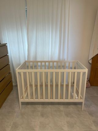 Cuna blanca Ikea más colchón