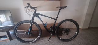Bicicleta GIANT ANTHEM ADV 
