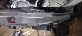 Foco bixenon Ford kuga 2018