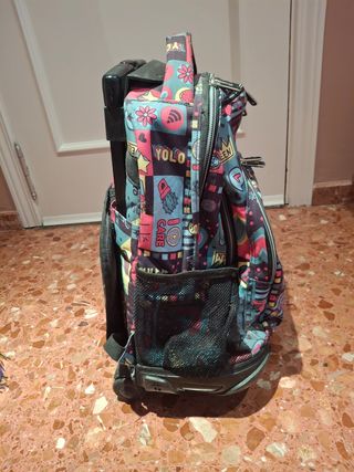 Mochila totto con ruedas