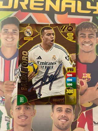 Cromo Mbappé balon de oro firmado