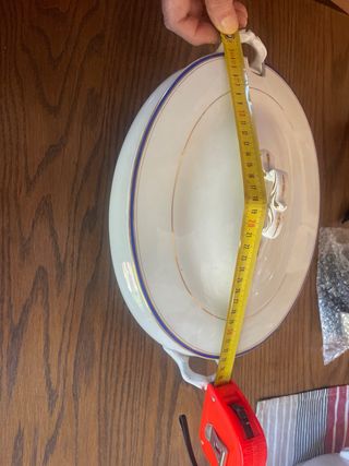 Sopera antigua decorativa