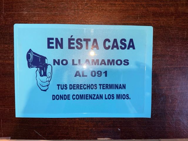 Vinilo metracilato personalizble.