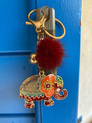 Portachiavi con charm elefante