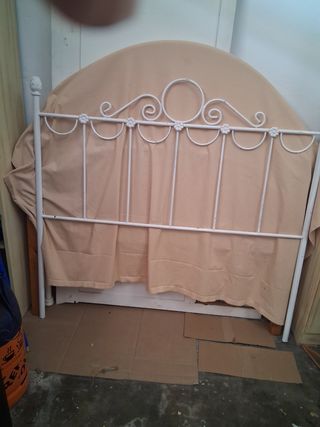 Urge Cabecero de matrimonio