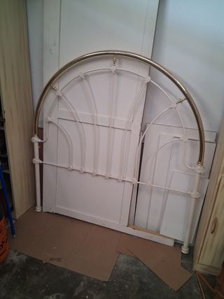 Urge Cabecero de matrimonio