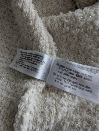 Zara. Chaqueta abalorios T. L