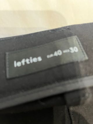 Pantalon vestir Lefties