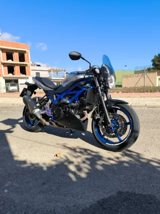 Suzuki SV 650 2020 venta o cambio por GSX600R