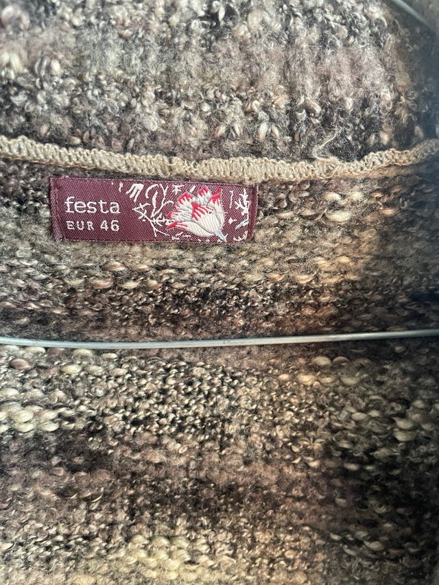 Chaqueta punto botones