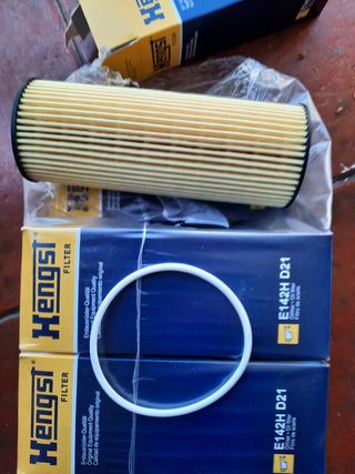 Filtro de aceite hengst E142H D21