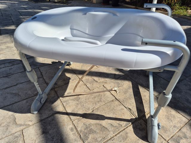 Bañera bebe brevi