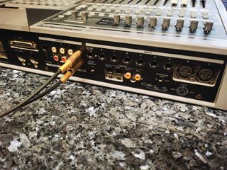 Roland VS 1680 mesa de grabación digital