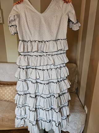 Traje de flamenca niña Talla 10/14