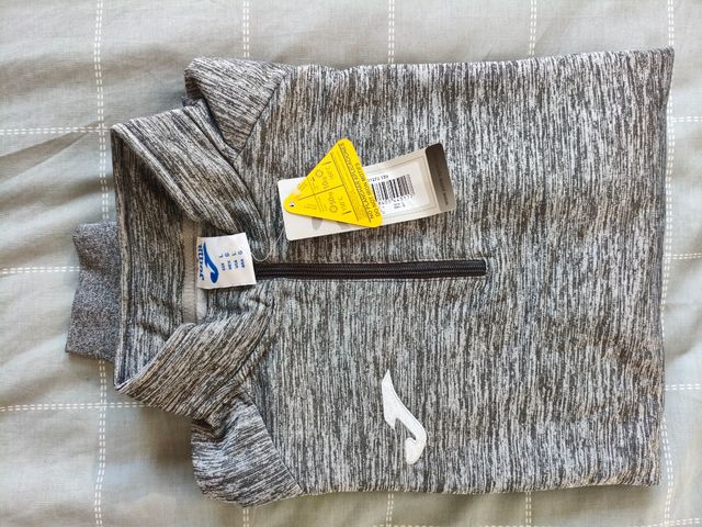 Sudadera JOMA. Nueva. Talla L