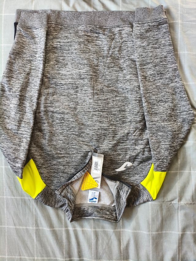Sudadera JOMA. Nueva. Talla L