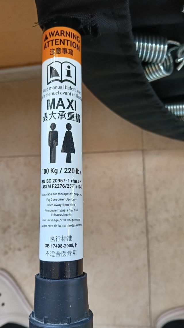 Cama elastica con su caja