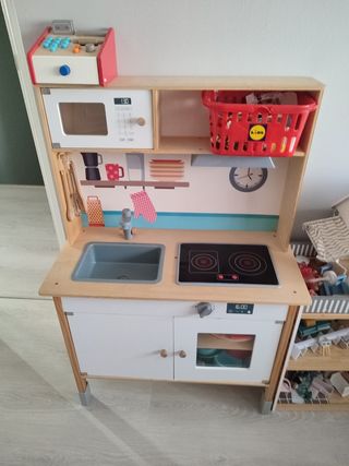 Cocinita Lidl y accesorios