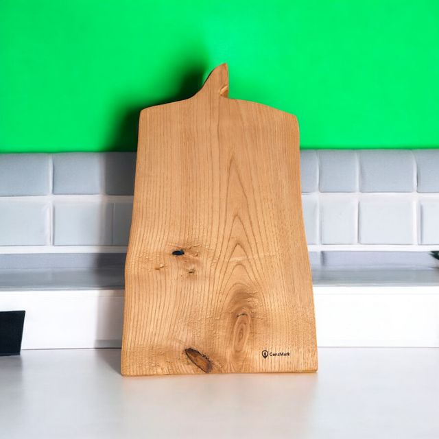 Tagliere in Rovere e resina