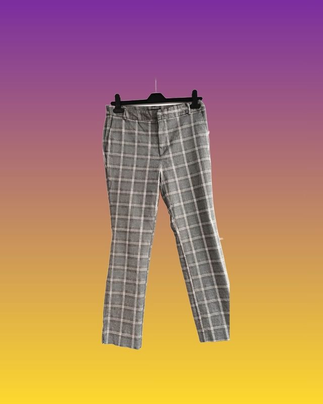 Pantalón de Cuadros Clásico Stradivarius