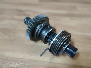 Eje de arranque KTM 640 Duke 2 2003