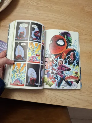 Spiderman Coleccion Extra Superheroes