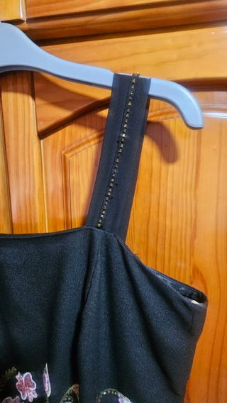 Traje fiesta flecos bordado