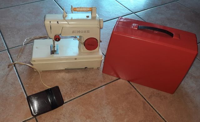 Macchina da cucire Singer