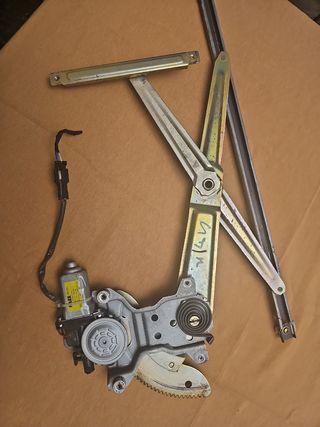 Recambio de kia Carnival