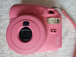 Instax Mini 9 Camara
Camara instantánea 