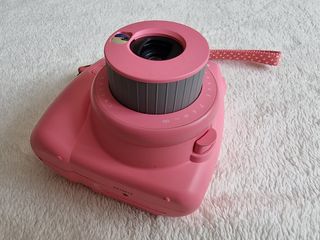 Instax Mini 9 Camara
Camara instantánea 