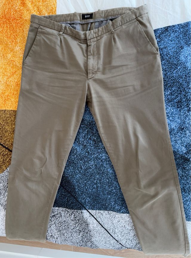 Chino BOSS talla 50
