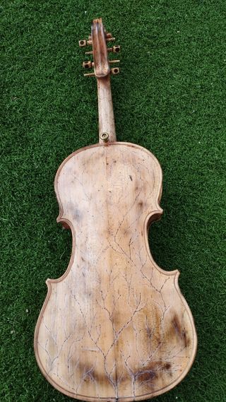 VIOLÍN, ARTESANÍA 