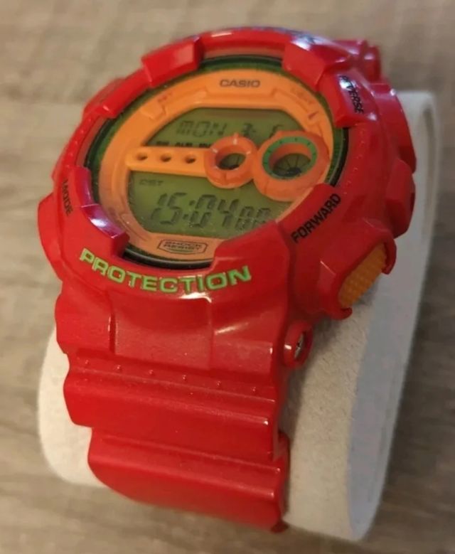 Casio G-Shock GD-100HC rojo
