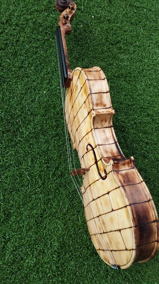 Violín, decoración 