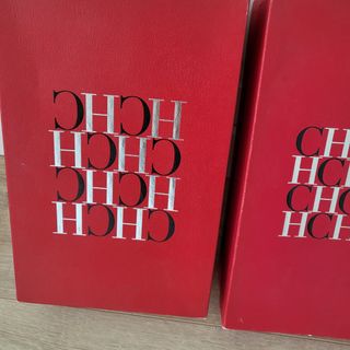 Cajas Carolina Herrera 