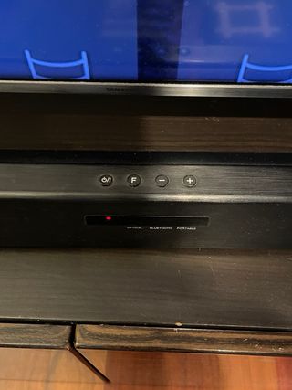 Barra de sonido LG 300 w dolby digital 2.1 