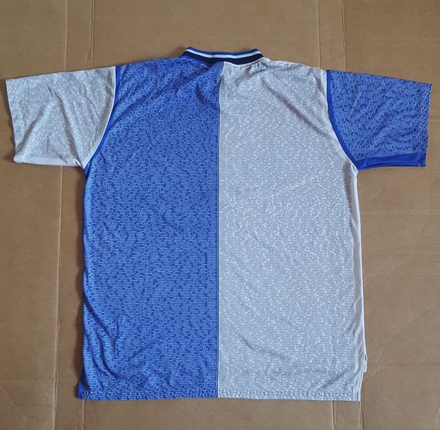 Camiseta Malaga. Camiseta conmemorativa 1998/1999