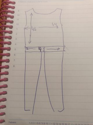 Mono mujer de fiesta