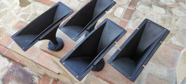 Motores medios-agudos - difusor metálico