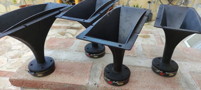 Motores medios-agudos - difusor metálico