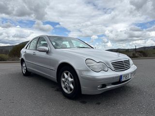 Mercedes-Benz Clase C 2003