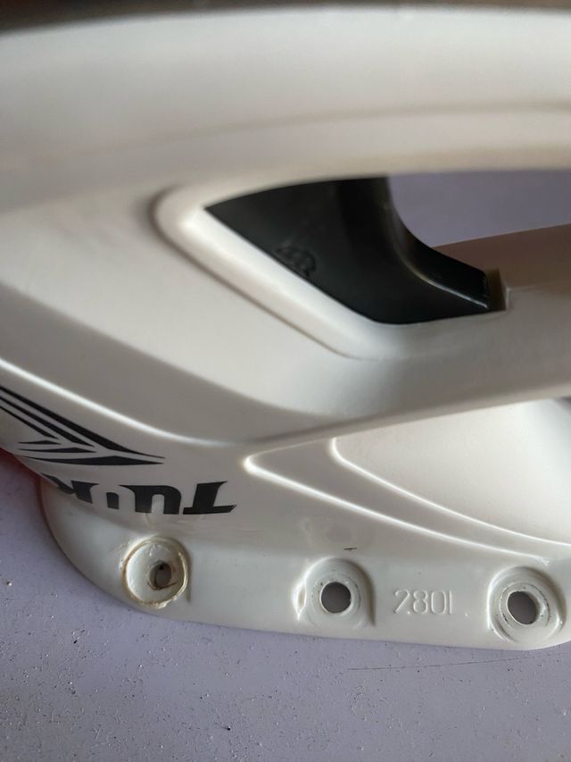 Cuchillas y soporte patin hockey hielo