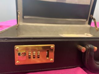 Maletín rígido de cuero ejecutivo