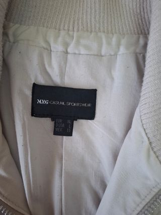 Chaqueta y pantalón pirata de Mango