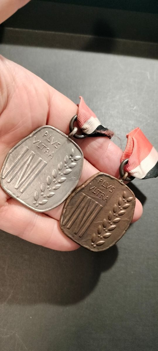 Medallas Época Franco