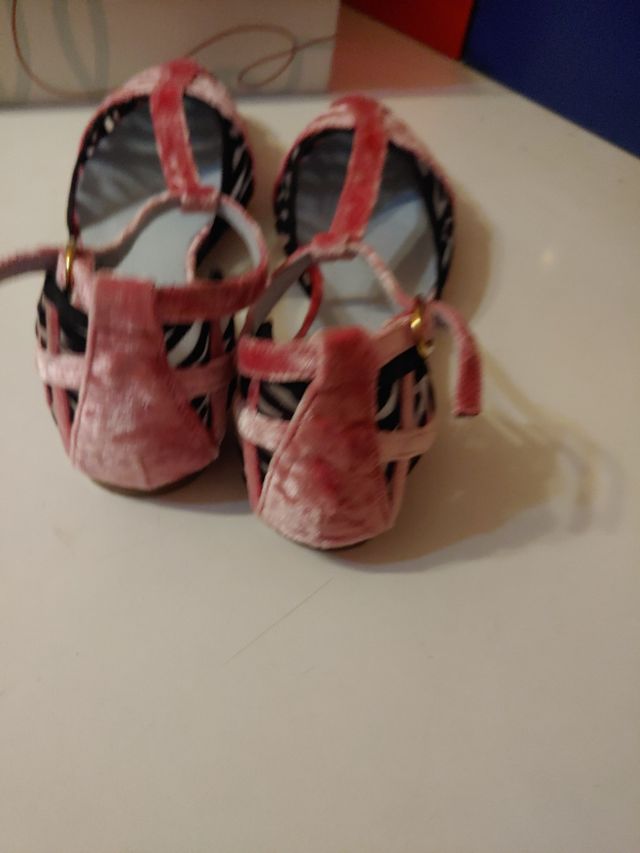 Zapatos de Flores y Floreros - T. 36